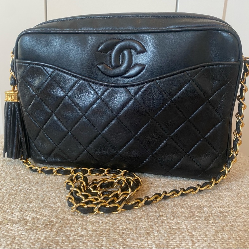 Chanel Vintage Crossbody Bag-EUC - Picture 1 of 16